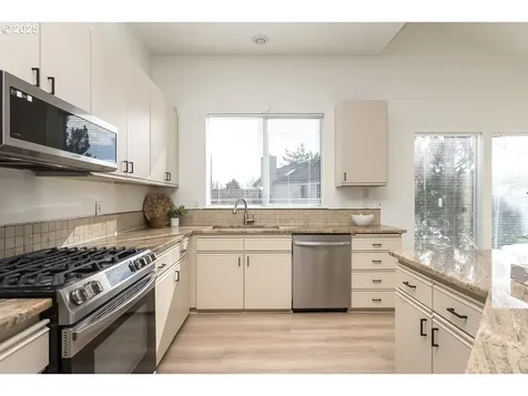 15240 SW Pintail Court Beaverton OR 97007