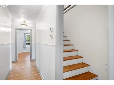 1115 S 6th Street Cottage Grove OR 97424