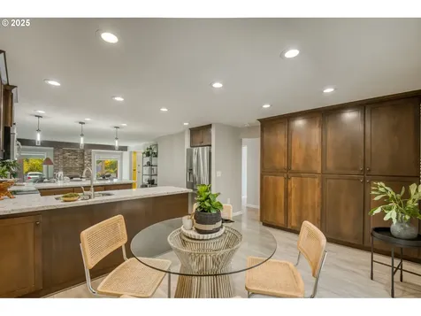 5375 SW Barclay Court Beaverton OR 97005