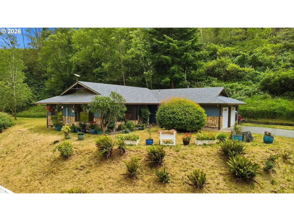 93266 Beaver Creek Lane Coos Bay OR 97420