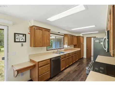 93266 Beaver Creek Lane Coos Bay OR 97420