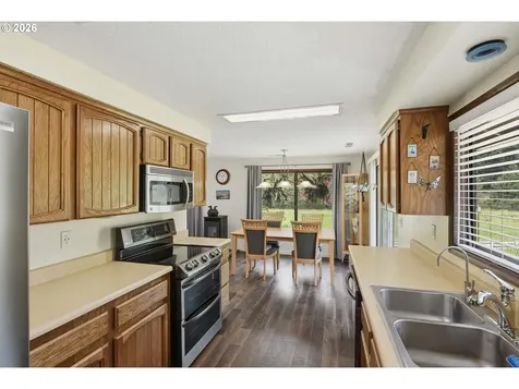 93266 Beaver Creek Lane Coos Bay OR 97420