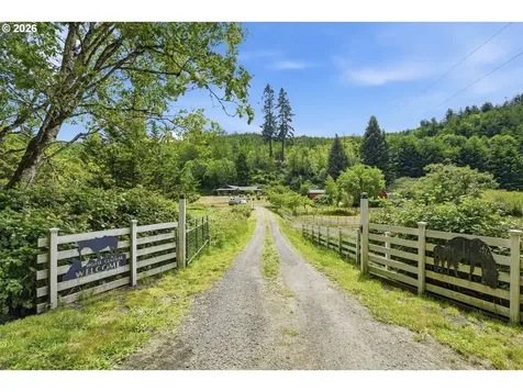 93266 Beaver Creek Lane Coos Bay OR 97420