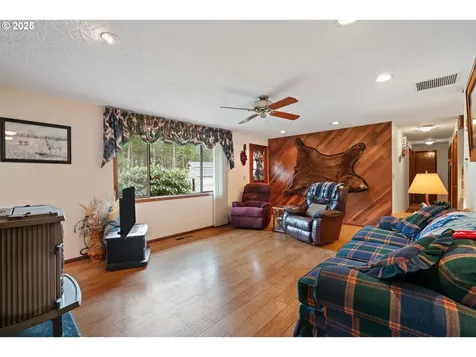 18912 NE 135th Street Brush Prairie WA 98606