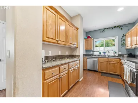 355 NE Saint Jean Place Hillsboro OR 97124