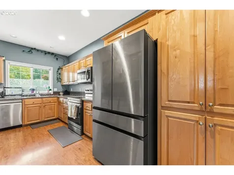 355 NE Saint Jean Place Hillsboro OR 97124