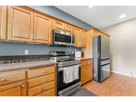 355 NE Saint Jean Place Hillsboro OR 97124