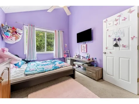 355 NE Saint Jean Place Hillsboro OR 97124