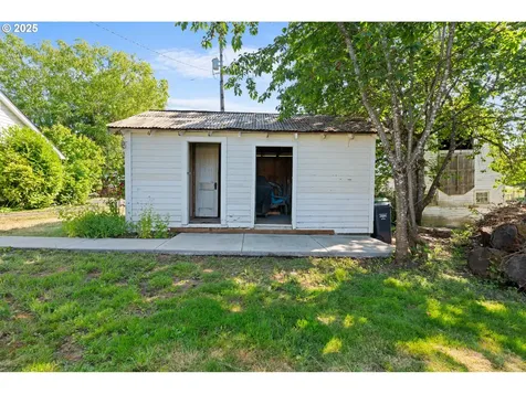 56895 Columbia River Highway Warren OR 97053