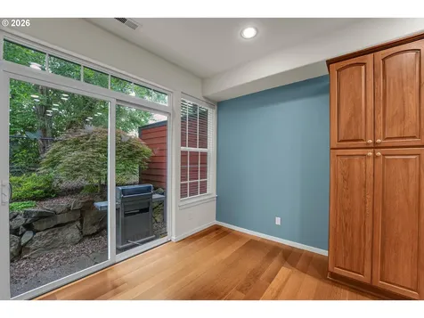 924 NE 73rd Avenue Hillsboro OR 97124