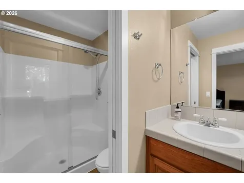 924 NE 73rd Avenue Hillsboro OR 97124