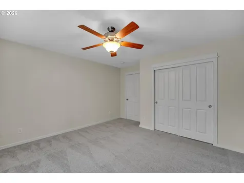 924 NE 73rd Avenue Hillsboro OR 97124