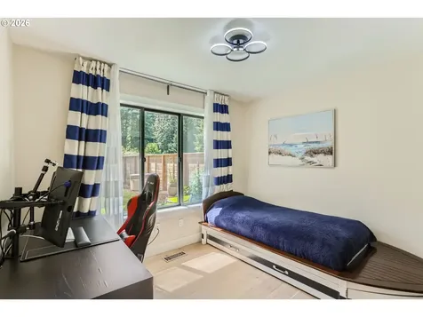 6090 Carman Drive Lake Oswego OR 97035