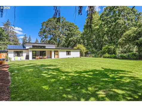 6090 Carman Drive Lake Oswego OR 97035