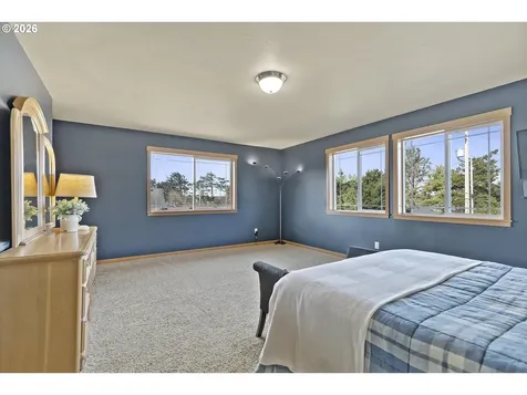 333 NW 58th Street Newport OR 97365