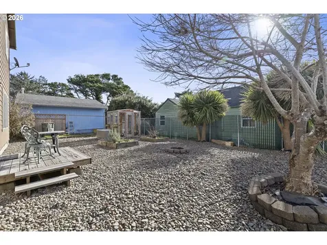 333 NW 58th Street Newport OR 97365