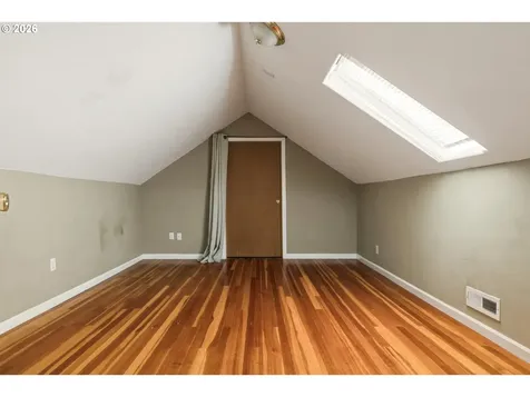 1515 NE 118th Avenue Portland OR 97220