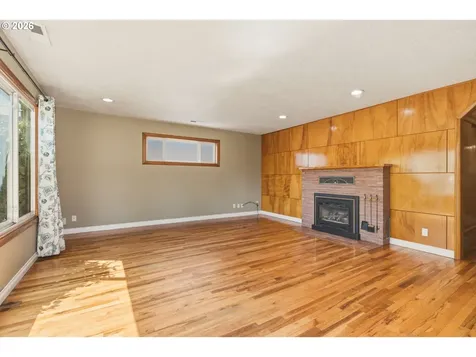 1515 NE 118th Avenue Portland OR 97220