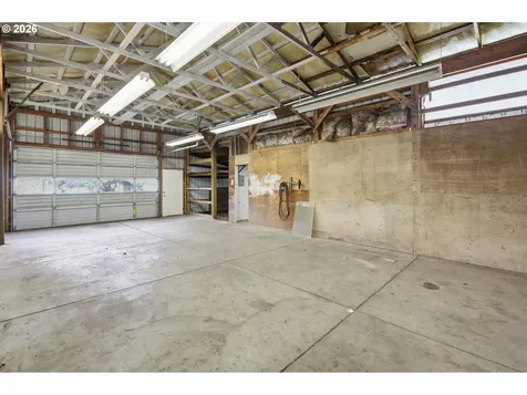 2541 Marcola Road Springfield OR 97477
