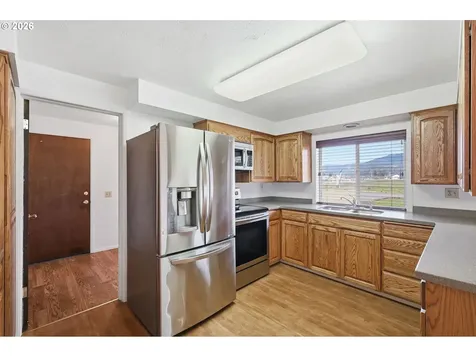 2541 Marcola Road Springfield OR 97477