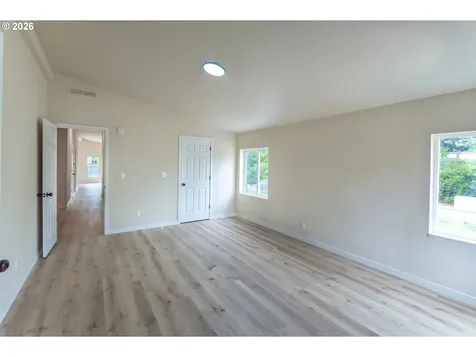 1038 Hillside Drive Cottage Grove OR 97424