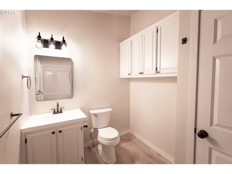 1038 Hillside Drive Cottage Grove OR 97424