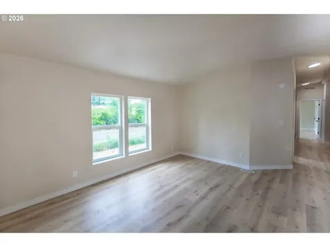 1038 Hillside Drive Cottage Grove OR 97424