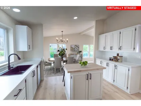 1038 Hillside Drive Cottage Grove OR 97424