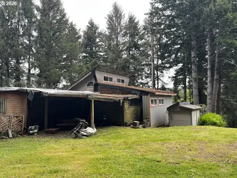 83027 Siltcoos Station Road Westlake OR 97493