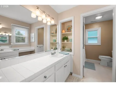 745 SW 67th Place Portland OR 97225