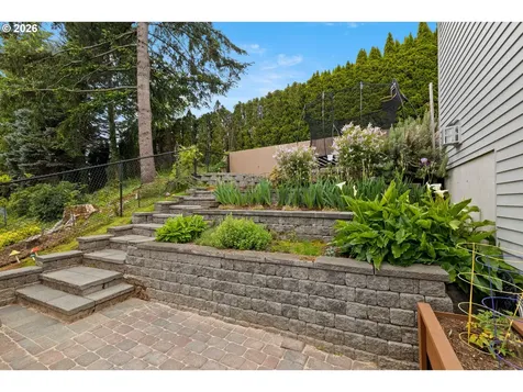 745 SW 67th Place Portland OR 97225