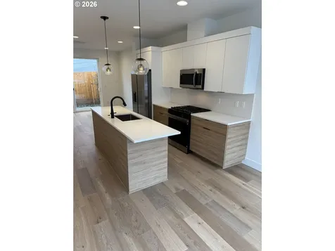 2391 SE 43rd Avenue Portland OR 97206