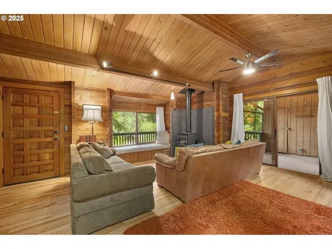 10251 Ridgview Terrace Birkenfeld OR 97016