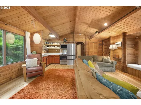 10251 Ridgview Terrace Birkenfeld OR 97016