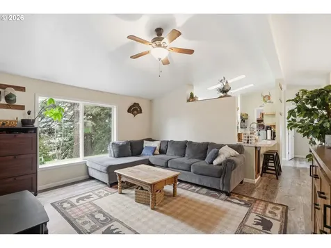 78783 Sears Road Cottage Grove OR 97424