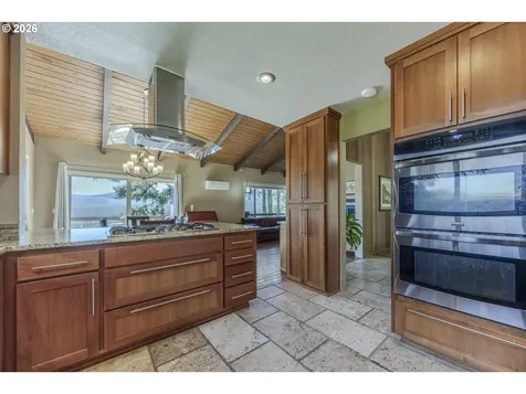 38289 Harolds Road Dexter OR 97431