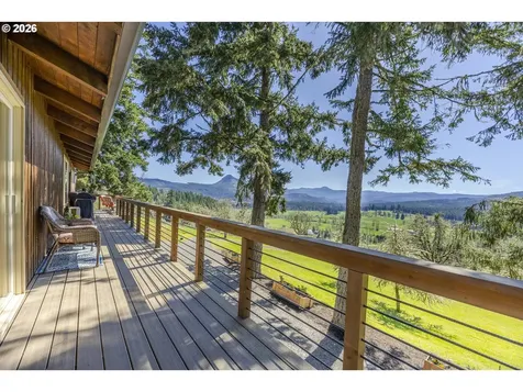 38289 Harolds Road Dexter OR 97431
