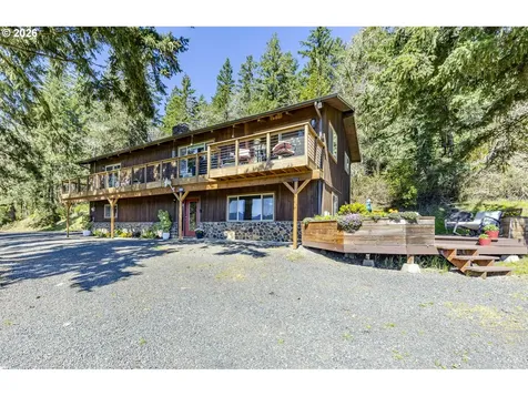38289 Harolds Road Dexter OR 97431