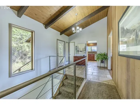 38289 Harolds Road Dexter OR 97431