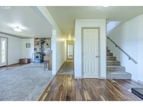 38289 Harolds Road Dexter OR 97431