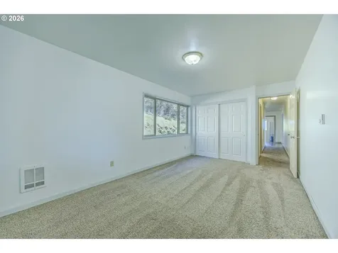 38289 Harolds Road Dexter OR 97431