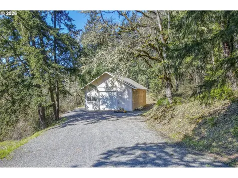 38289 Harolds Road Dexter OR 97431