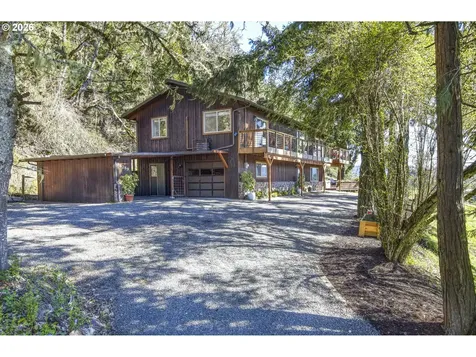 38289 Harolds Road Dexter OR 97431