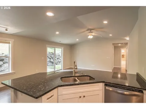 4509 Ridenour Street Roseburg OR 97470