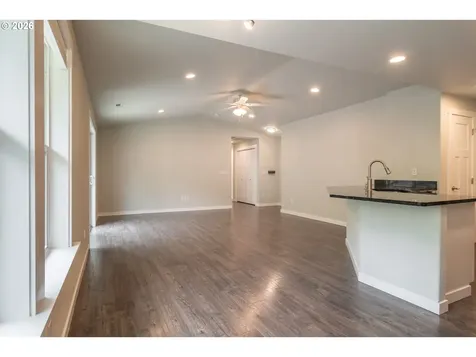 4509 Ridenour Street Roseburg OR 97470