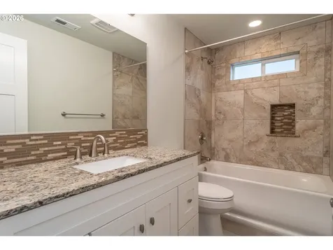 4509 Ridenour Street Roseburg OR 97470