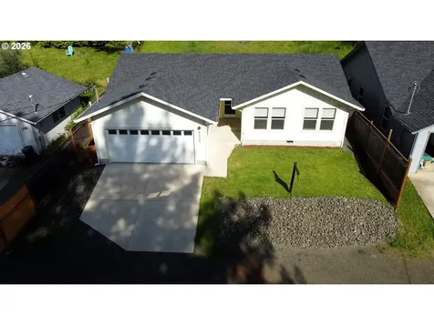 4509 Ridenour Street Roseburg OR 97470