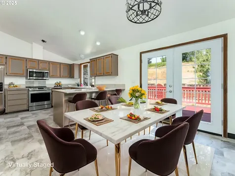 229 SW 22nd Street Troutdale OR 97060