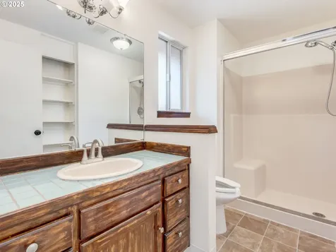 229 SW 22nd Street Troutdale OR 97060