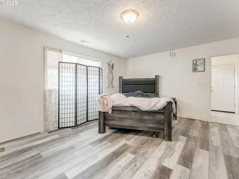 229 SW 22nd Street Troutdale OR 97060